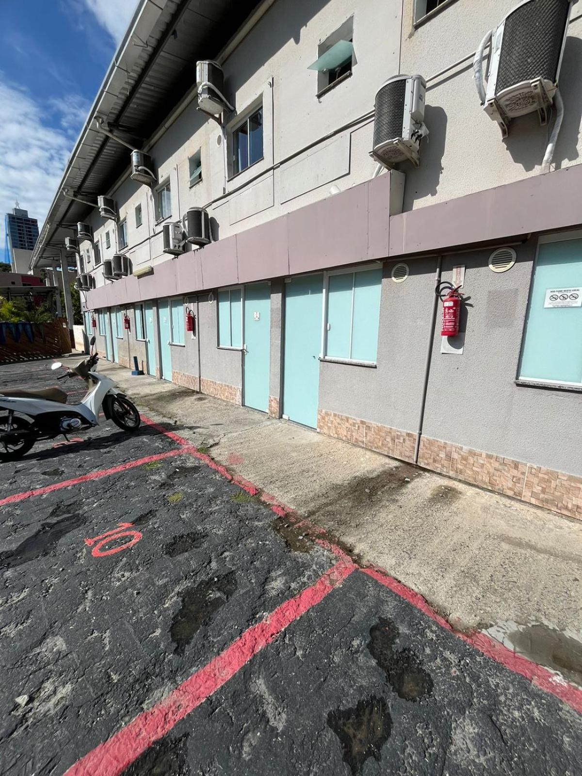 Loft E Suites Temporada Balneário Camboriú المظهر الخارجي الصورة