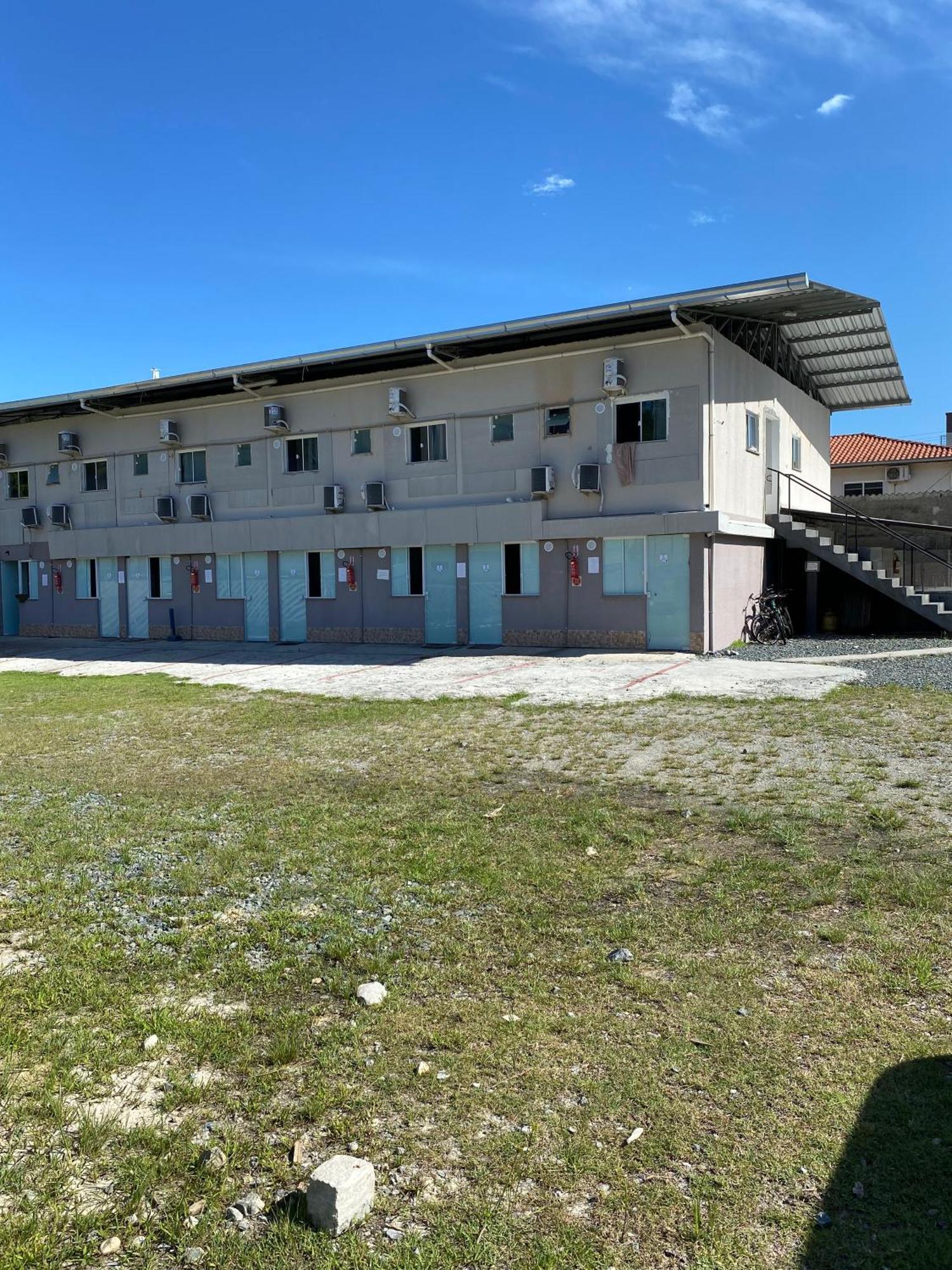 Loft E Suites Temporada Balneário Camboriú المظهر الخارجي الصورة